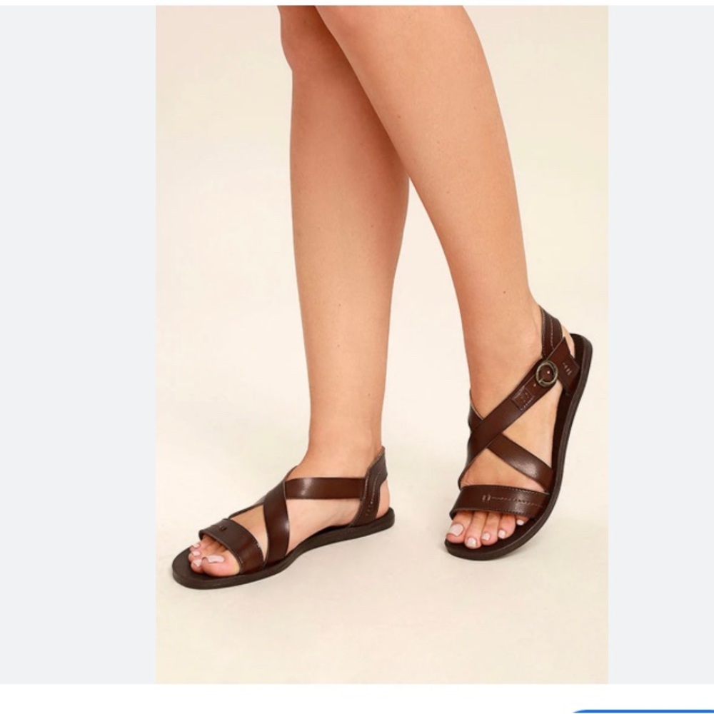 Elegant Brown Strappy Sandals